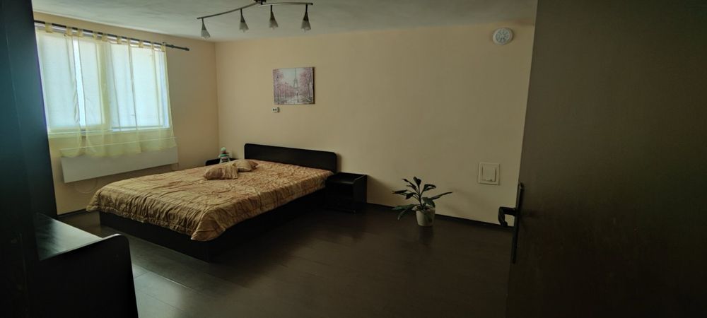 Дава се под наем Етаж от къща в София, Зона Б-5-3 - 65 кв.м за 408 € - Снимка #3