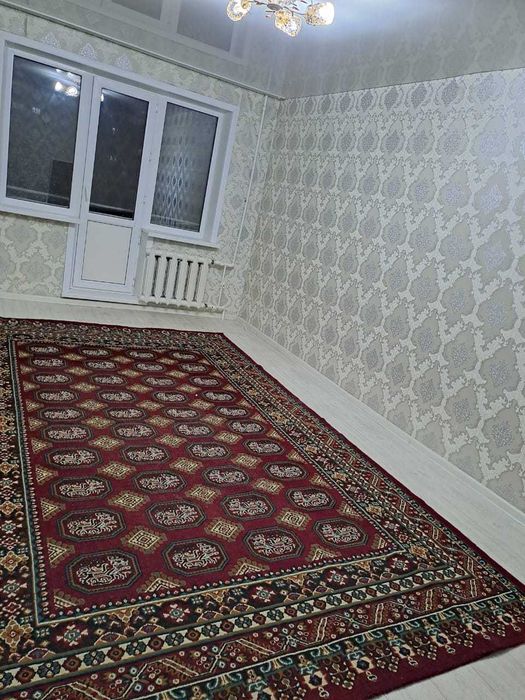 1 комн. Мира 4 этаж/5 Не угловая 5 мкр. Чунга-Чанга  (1967 Панель )