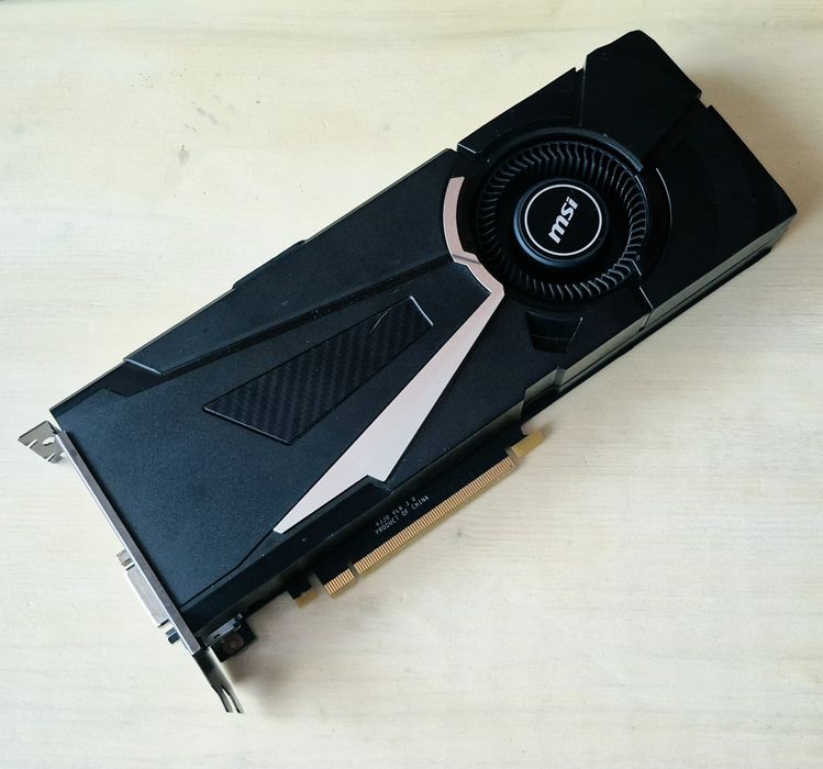 Placa video gaming GTX 1070 TI 8GB