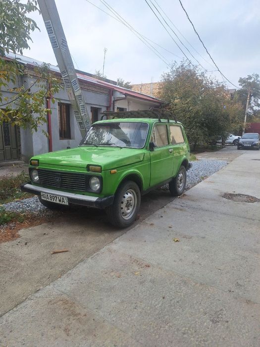 Автомобиль Нива Niva Ваз2121