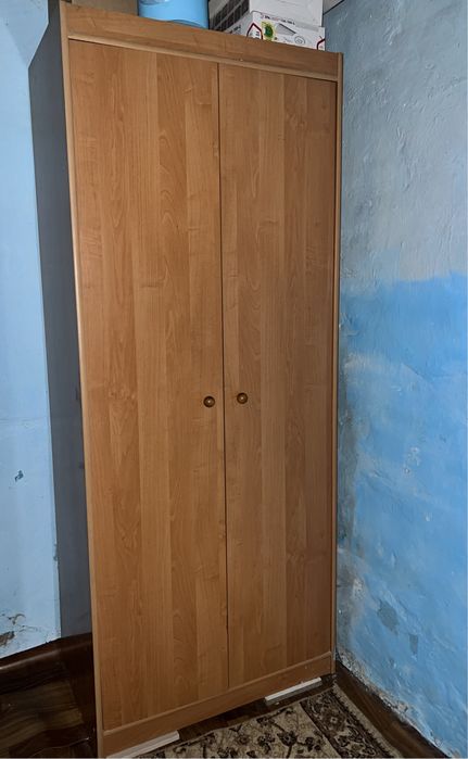 мебельный комплект (стенка + шкаф)