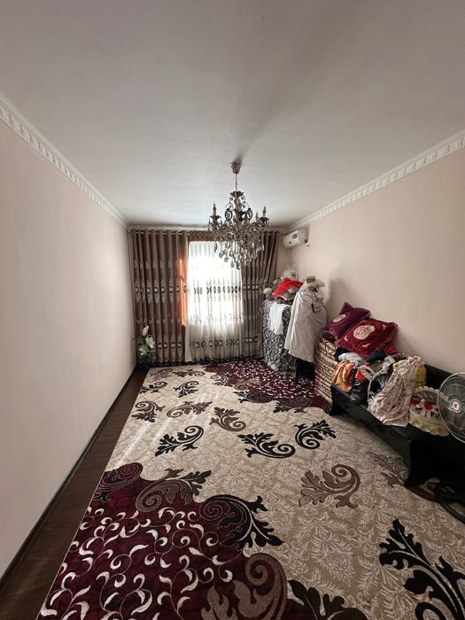 Продам Новый квартиру! Одно подездное Дом кирпичный адрес 6 микр возле