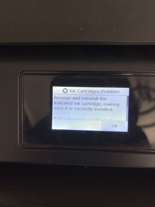 Imprimantă multifuncțională HP DeskJet Ink Advantage 4675
