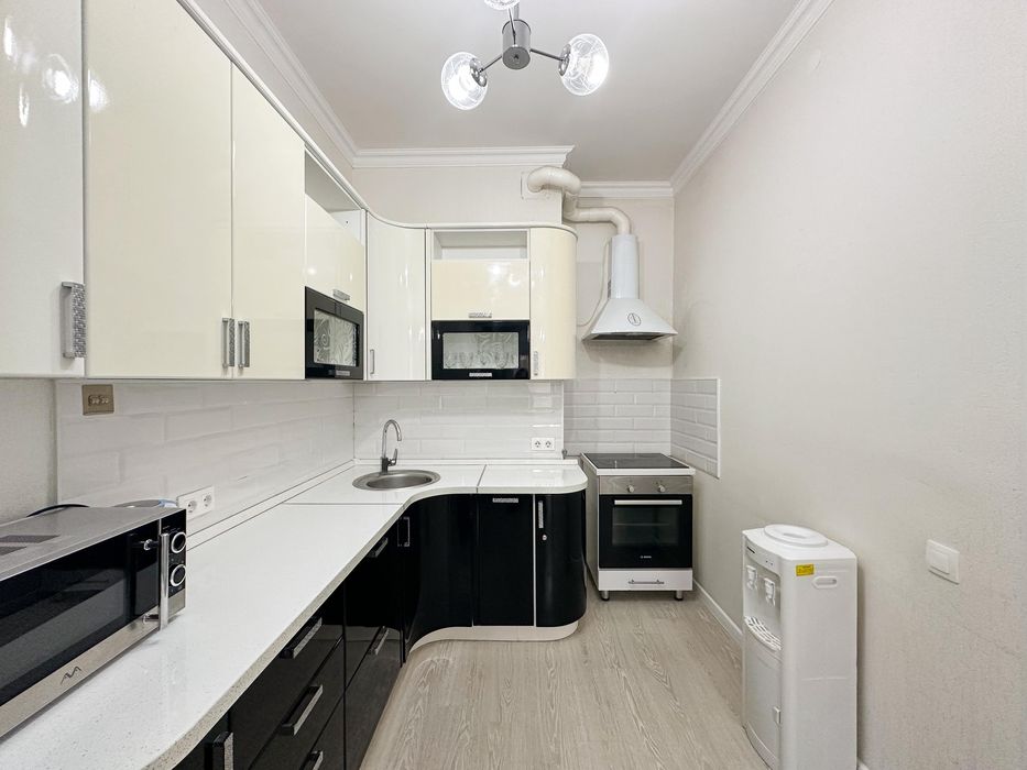 Заман 2-комн 25000