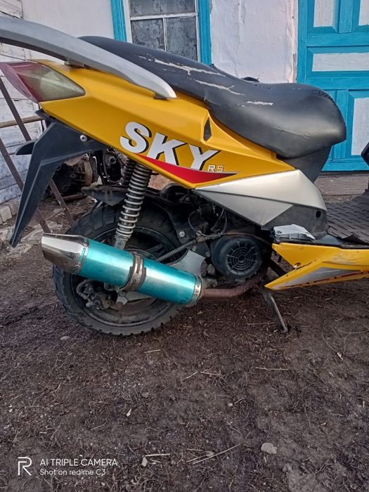 Скутер Скай педа р5