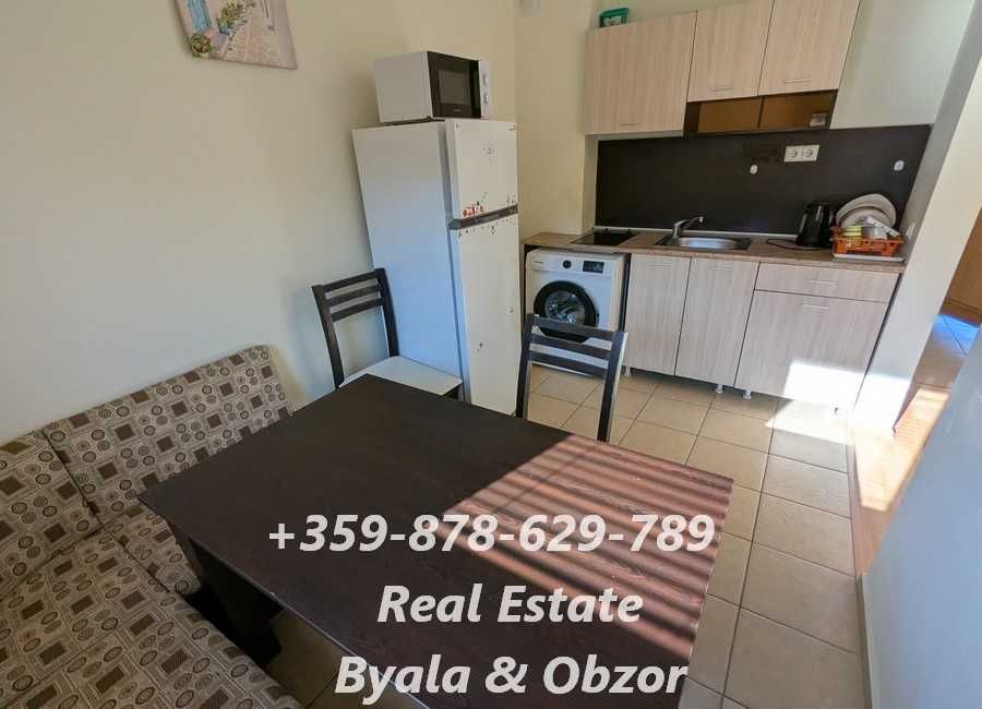 Двустаен апартамент в централна част на гр.Бяла