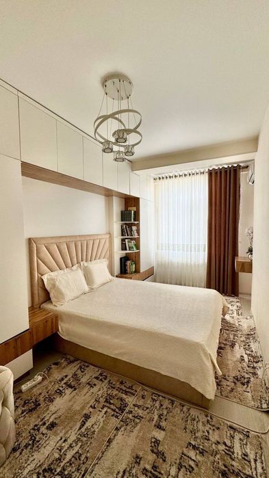 Parkent Plaza Продается 4 комнатная квартира ремонт ул.Паркентская