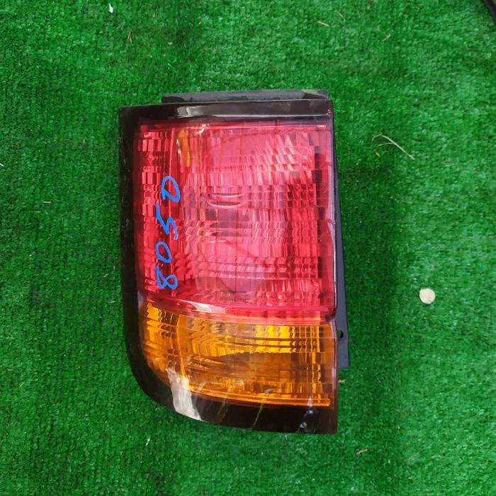 Фонарь заднего хода Nissan Elgrand APE50 2001