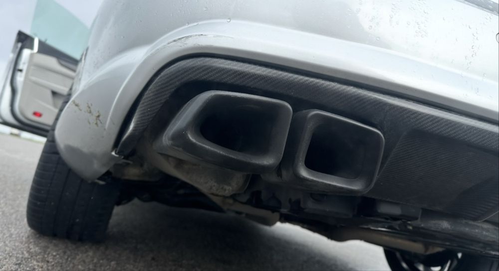 Карбонов Дифузьор за Mercedes W218