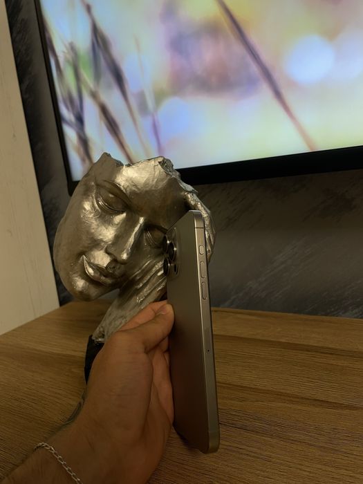 Vand Iphone 15 Pro Max