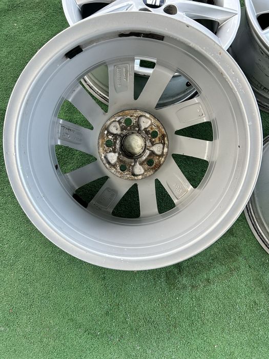 5х100 15 за vw polo,golf 4,bora,skoda,seat