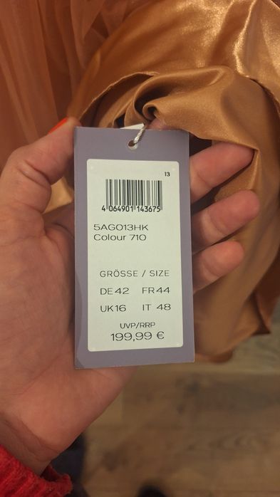 Rochie de nunta (seara) purtat o singura data