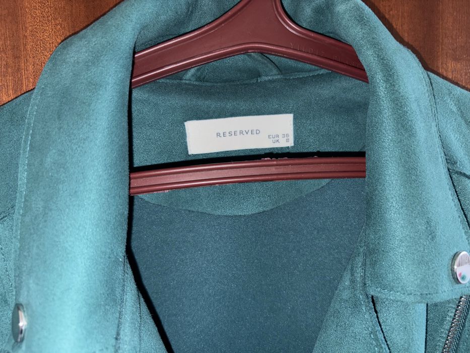 Продаю 2 куртки из бархата