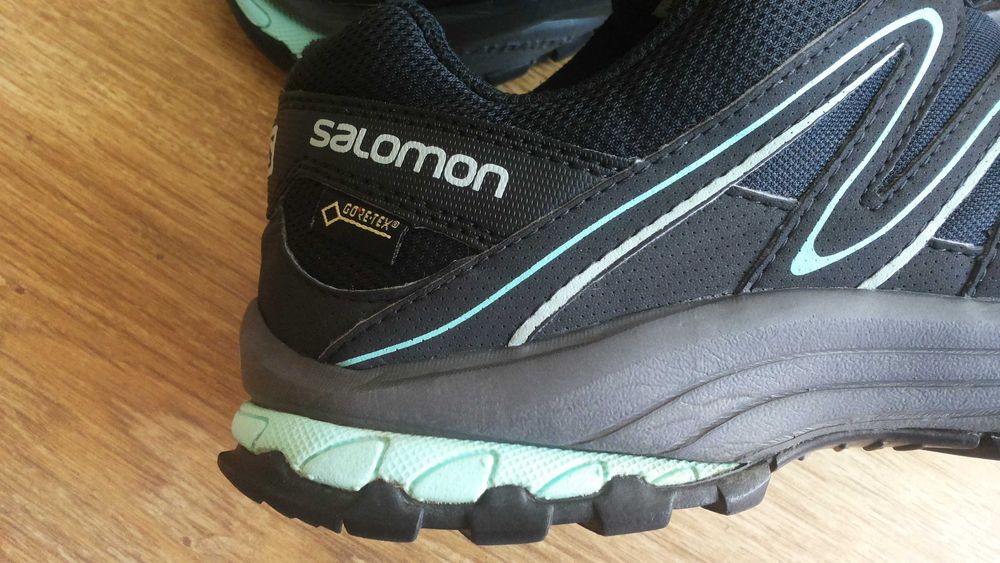 SALOMON GORE-TEX Women Kids Shoew размер EUR 40 / UK 6.5 маратонки водонепромокаеми - 806