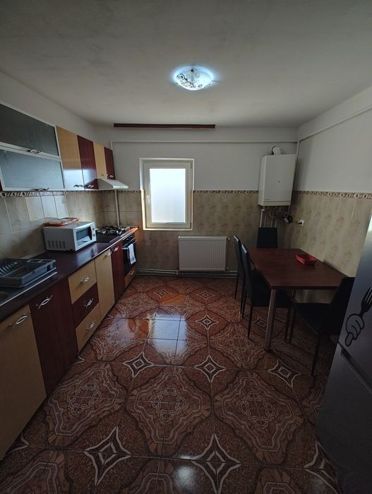 Apartament 2 camere Broșteni