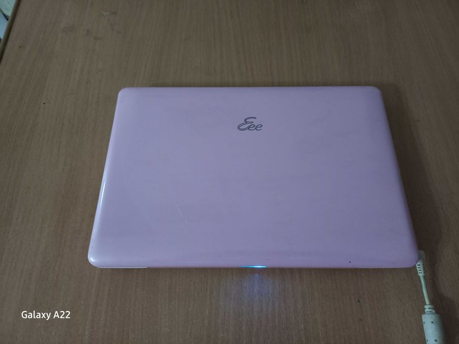 Нетбук Asus Eee 1008HA