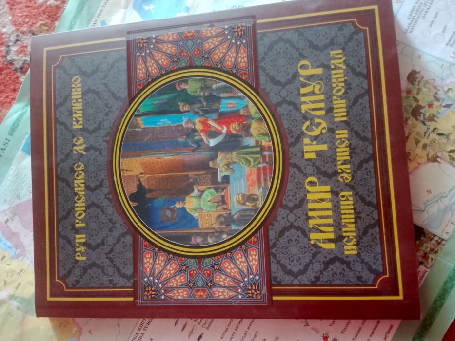 Kitoblar sotiladi,ishlatilmagan yangi