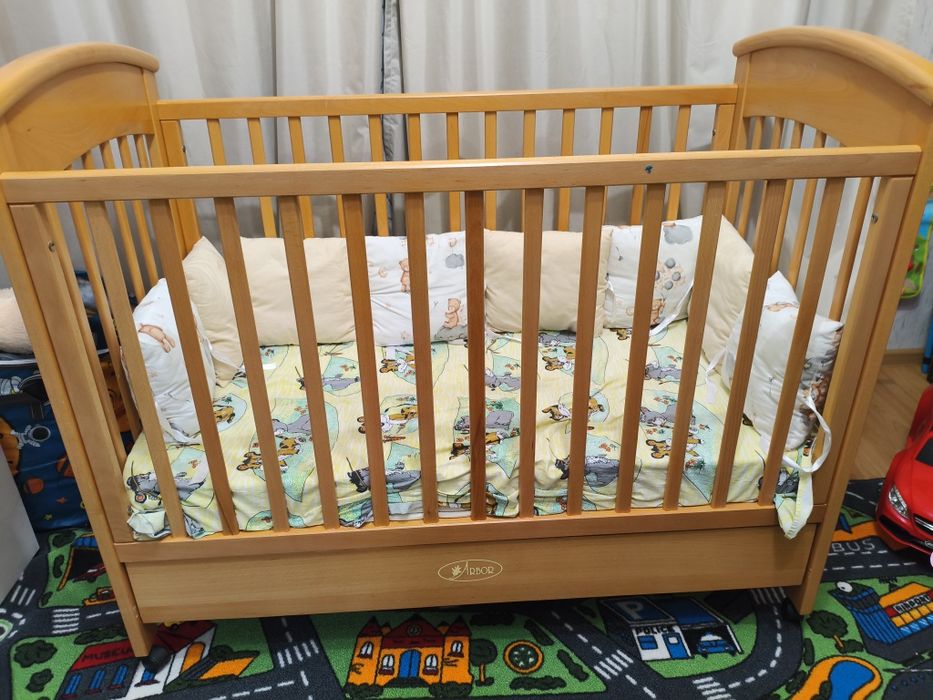 Бебешко легло с колелца