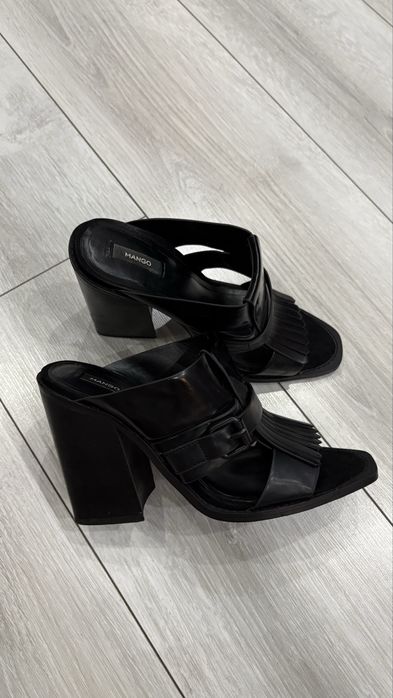 Дамски чехли естествена кожа дебел ток