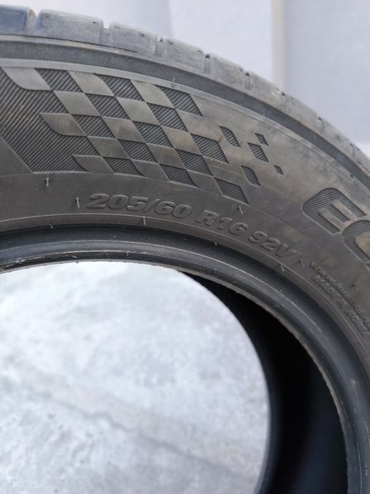 205/60-16 kumho dot22