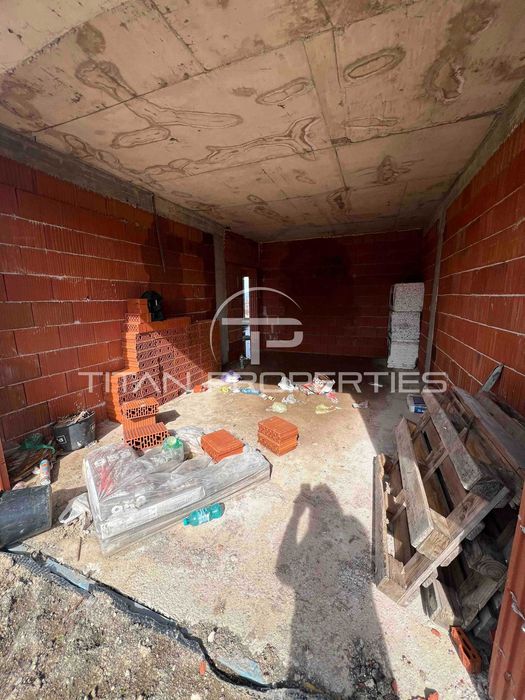 Продава се Къща в с. Марково, Област Пловдив - 242 кв.м за 822 €/кв.м - Снимка #10