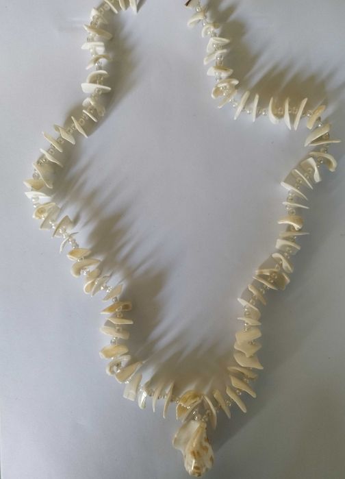 Бижута - колиета, колиета с обеци