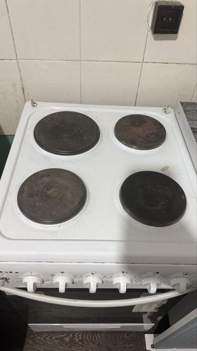 Срочно продам плиту сост 9/10