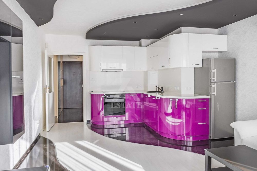 Продава се Тристаен апартамент в София, Младост 4 - 100 кв.м за 3450 €/кв.м - Снимка #1