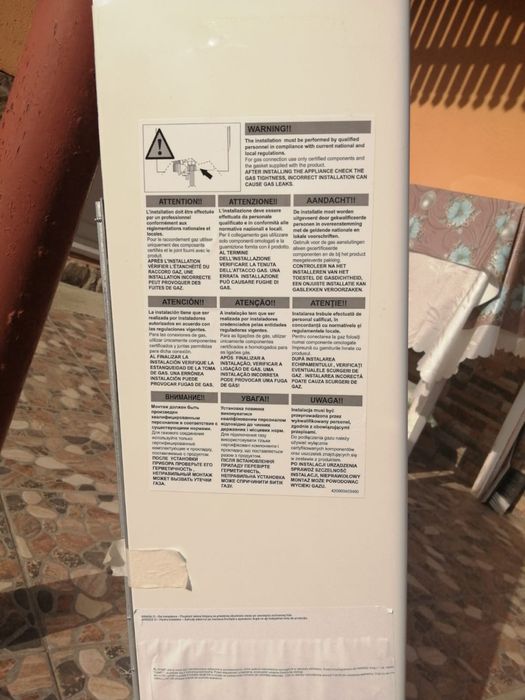 Încălzitor de apă instant pe gaz natural Ariston