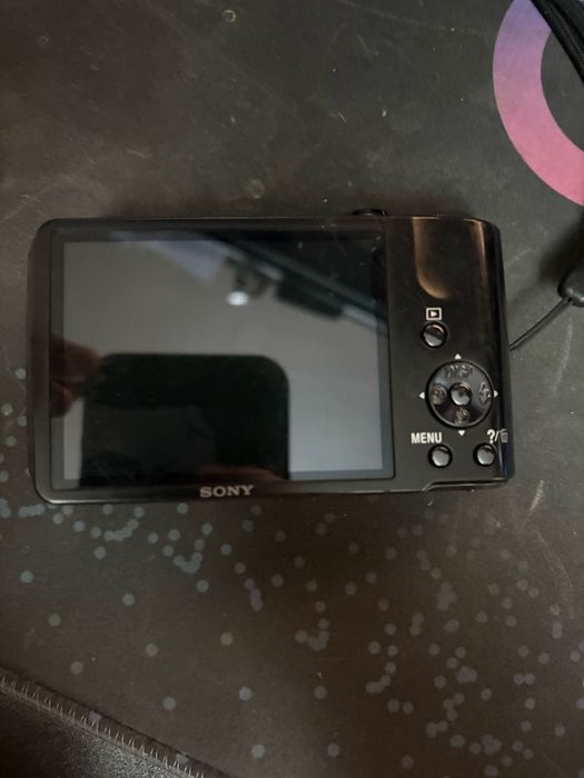 Sony Cyber-shot DSC-H70