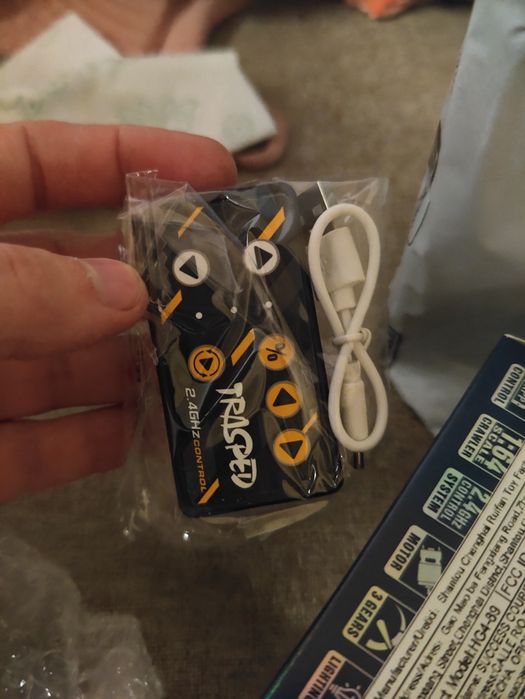 Automodel 1:64 TurboAlloy control telecomanda telefon