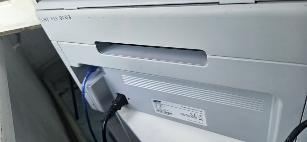 Продам МФУ Samsung SCX-3400