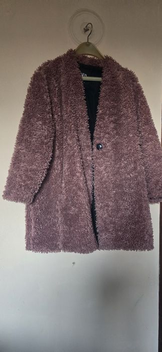 Палто Zara.Букле