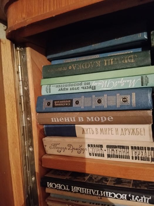 Красивые винтажные книги для интерьера