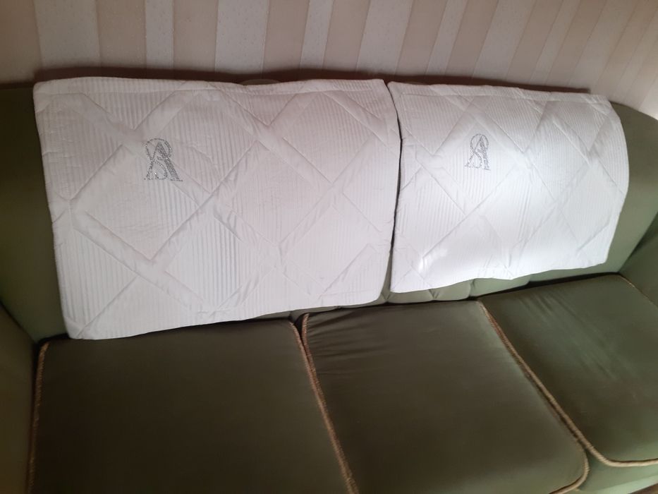 Новое покрывало и две наволочки