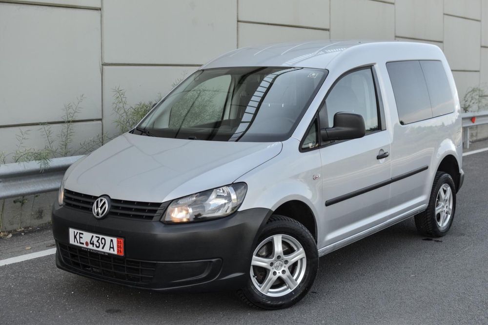 Volkswagen Caddy 4x4 2.0 Tdi 110Cp —4x4-Euro5-2014-4Motion-Clima-2Locuri-Webasto—