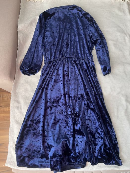 Платье велюровое, 42-44, 2000 тенге