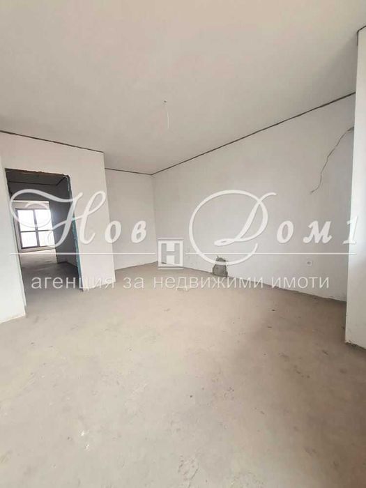 Продава се Двустаен апартамент в Варна, Погреби - 70 кв.м за 1899 €/кв.м - Снимка #4