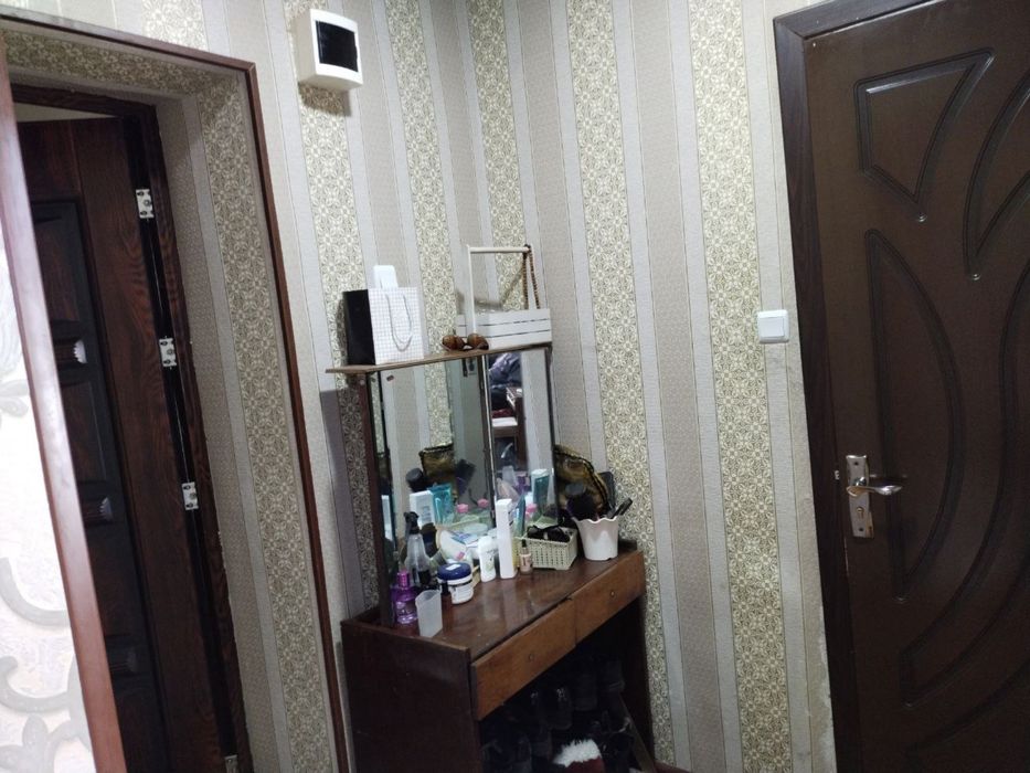 Продается квартира на массиве Воднике бывшая обшижития