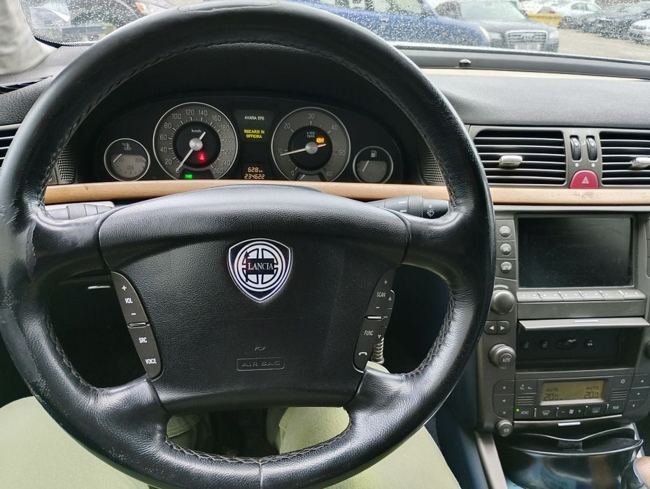 Lancia Thesis Ланча Тезис 2.4 jtd 150