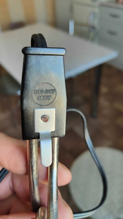 Кипятильник маленький