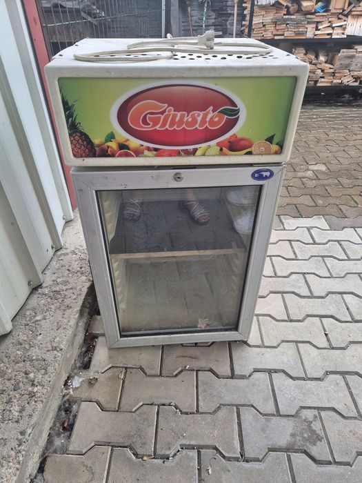Frigider  functional