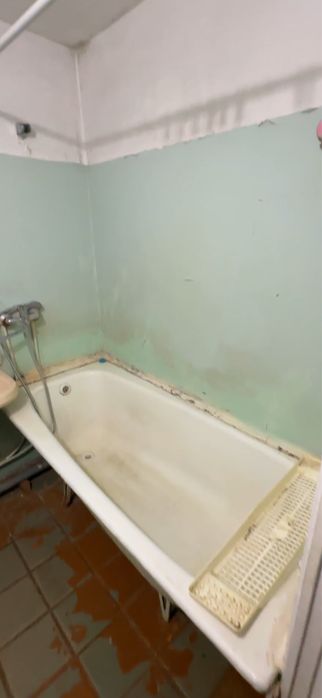 Продам чугунную ванну