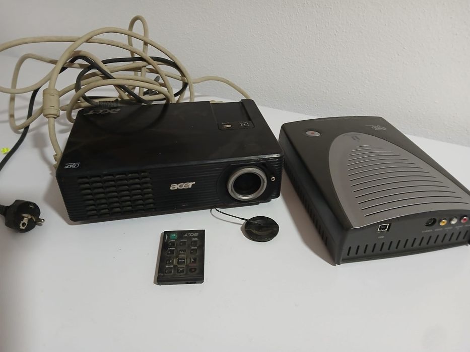 Videoproiector ACER