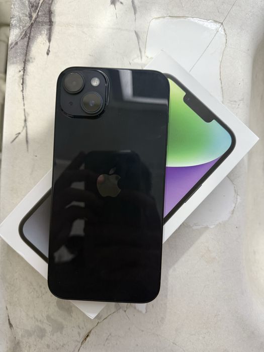 Продам Айфон 14 plus