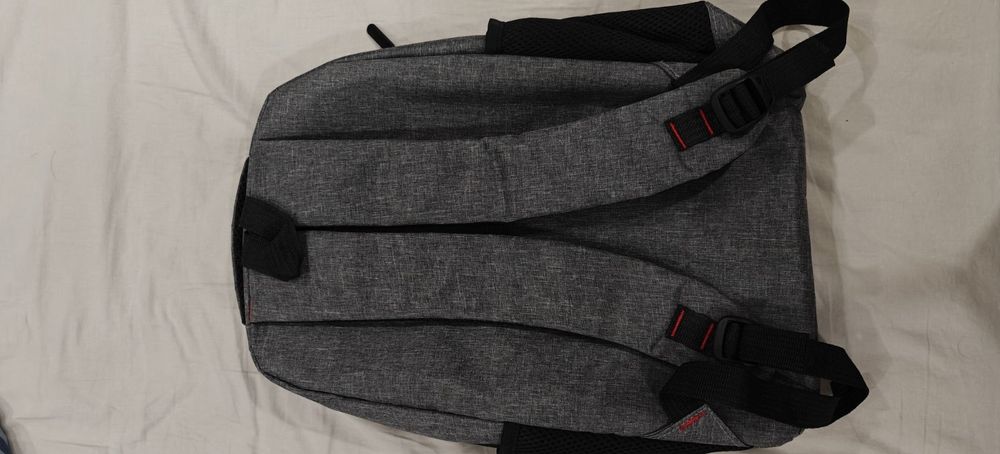 ЧИСТО нова стилна раница