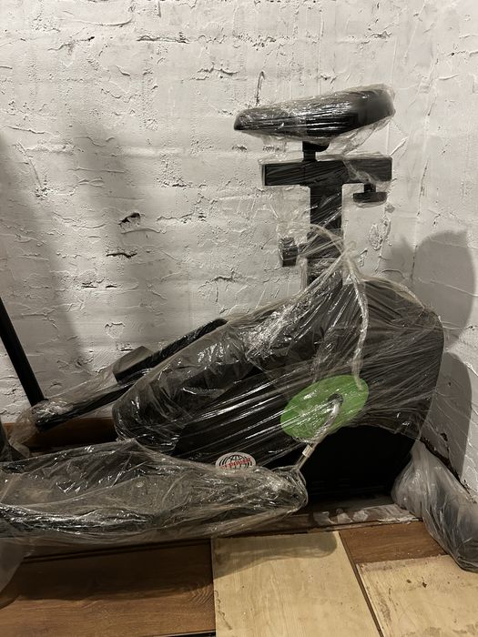 Продам тренажер эллипс