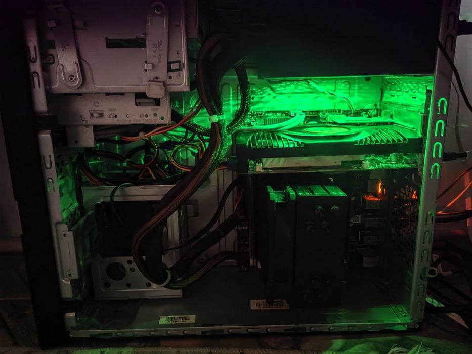 Настольный ПК, переферия.