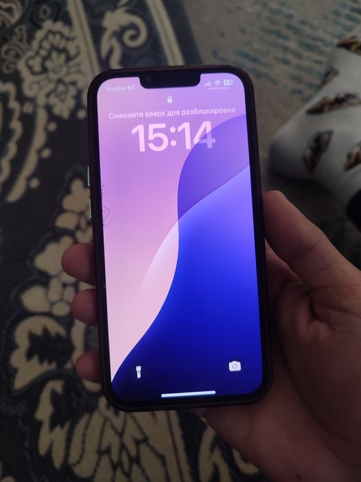 Продам Айфон 14 память 128