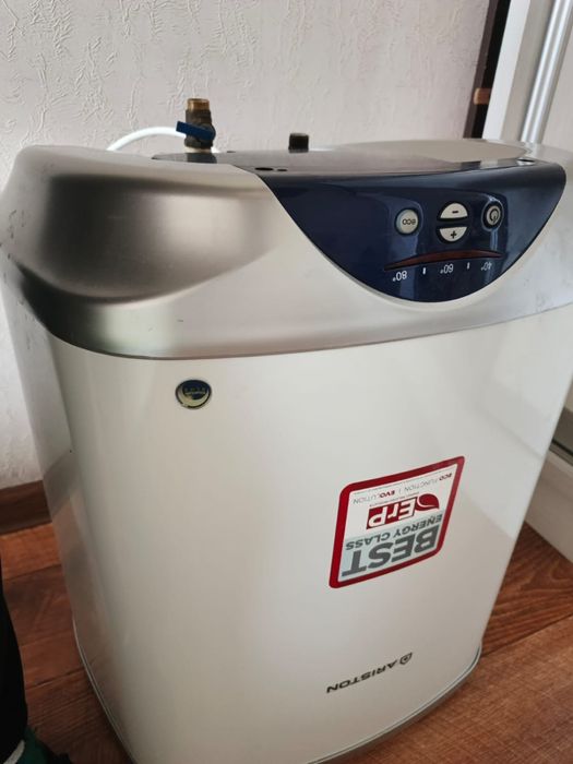 Аристон водонагреватель